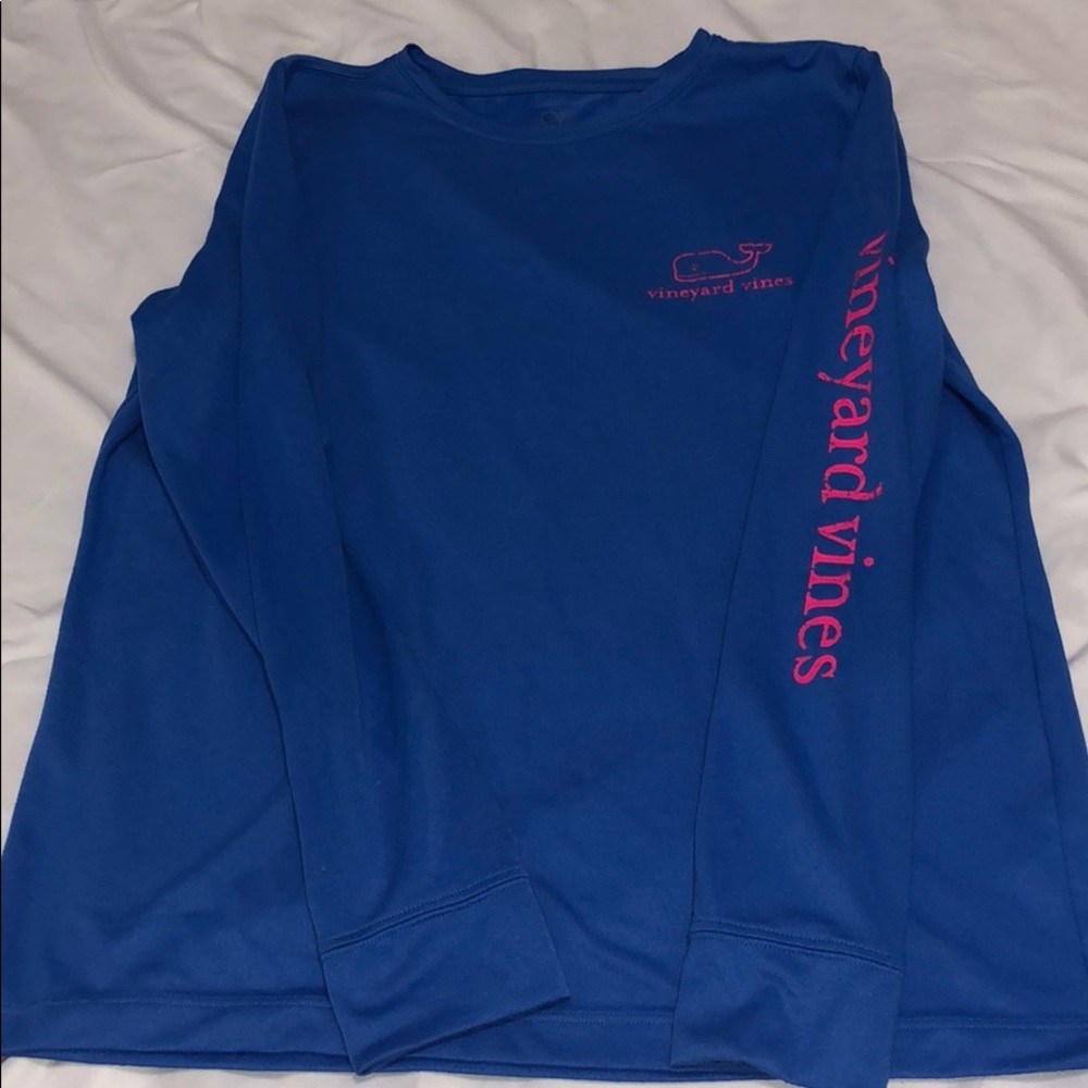 Vineyard Vines performance long sleeve